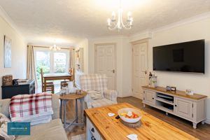 Photo 19- click for photo gallery